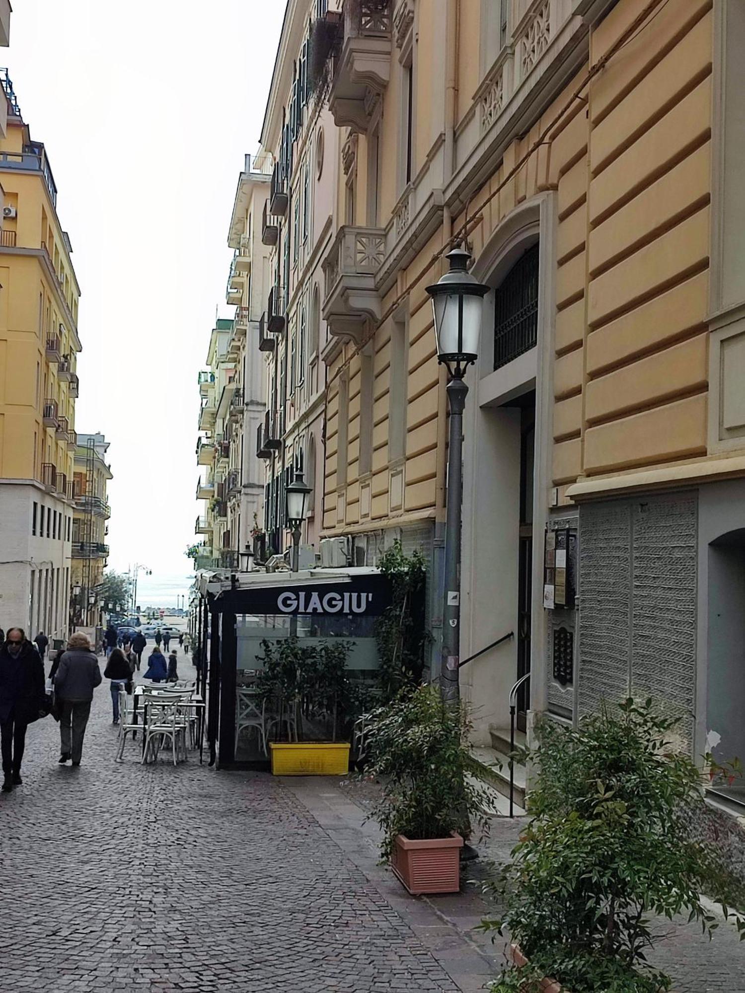 La Suite Del Corso Salerno Exterior photo